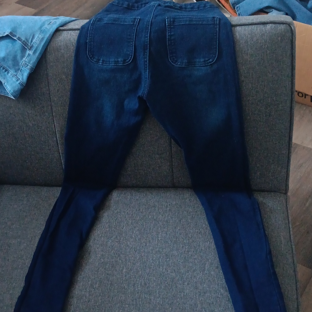 Jeans - Picture 2 of 3